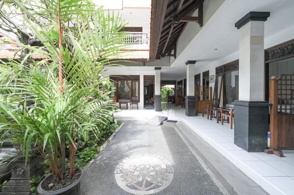 Sans Vibes Puri Mango Hotel Sanur Hotel in Denpasar