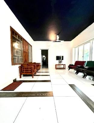 Entire Lakefront Bungalow Exclusively For You Farm Stay in Kerala