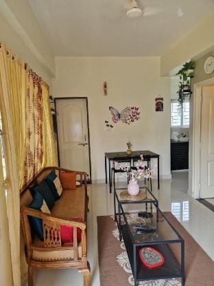 Gachibowli House of Colors Susi stays 201 )- 1 BHK Apartment in Hyderabad