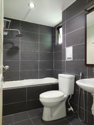Ipoh Kinta Suites 2B2B@4 pax by Verve Apartment in Ipoh