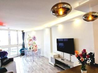 Luxury ocean view 1 bedroom Apartment in Playa de las Americas