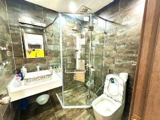 Great Apt In Vinhomes Green Bay With Pool And Gym Vacation rental in Laos