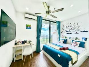 Fully Furnished Apartment In Vinhomes Green Bay Vacation rental in Laos