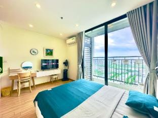 Very Nice View, High Floor, Quiet and Clean Apt Vacation rental in Laos