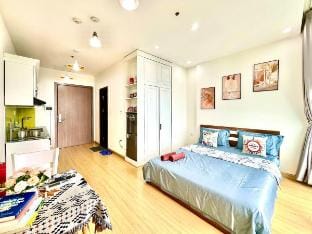 High-Class 5* Studio Apt With Swimming Pool Gym Vacation rental in Laos