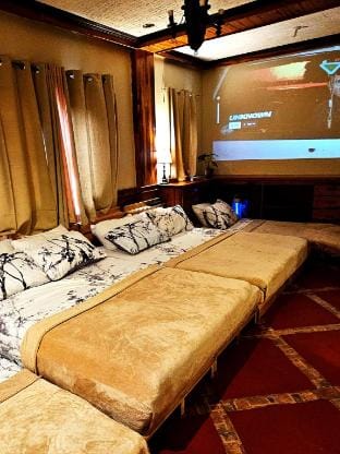 Vacation House Camp 7 Baguio Transient 6BR Vacation rental in Baguio