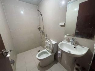 Manhattan Heights Tower A Apartment in Pasig