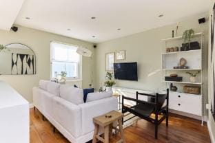 The Notting Hill Hideout - 2BDR Apartment Vacation rental in City of Westminster