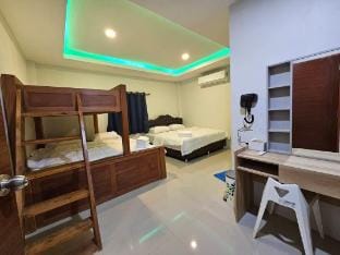 สบาย พูลวิลล่า Vacation rental in Pattaya City