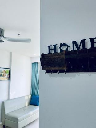 NERA Apartment - 3 Spacious Bedrooms in Hue Center Apartment in Laos