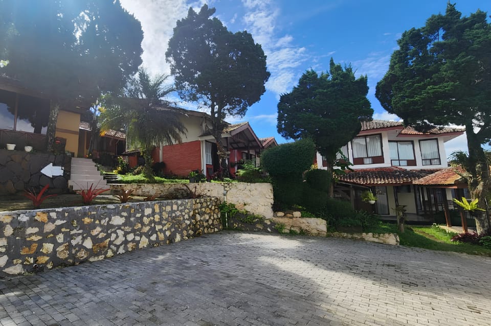 Nur Alam Hotel Hotel in Lembang