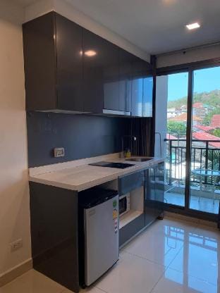 Condo with nice pool Vacation rental in Pattaya City