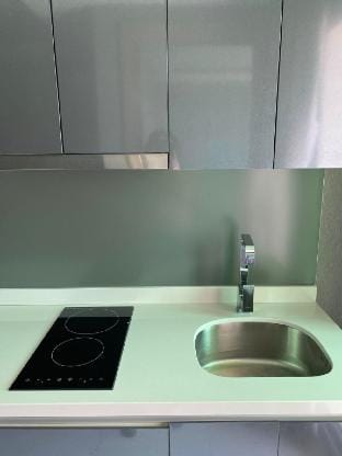 Condo with nice pool Vacation rental in Pattaya City