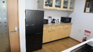 OSAKA大正駅前｜73YADOS Vacation rental in Osaka
