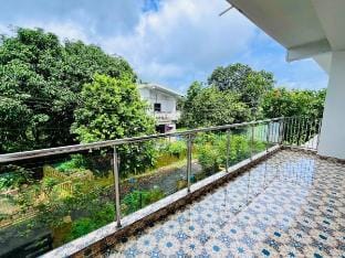AC Double room with garden view Vacation rental in Goa, India
