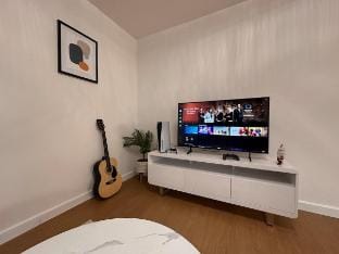 Luxury 2 Bedroom City Flat Vacation rental in Salford