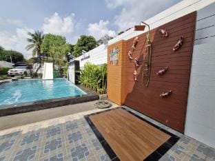 พูลวิลล่าบ้านสวนกิ๊บ Villa in Thailand