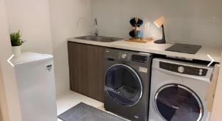 Ximending西門町步行你台北的家4-8人 有2個廁所 Apartment in Taipei City
