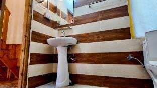 Woodland duplex cottage-1 jibhi Vacation rental in Himachal Pradesh