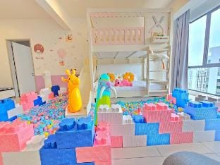 K1 Kid heaven Animal wonderland and bubble bathtub Vacation rental in George Town