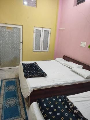Bhardwaj home stay Vacation rental in Uttar Pradesh