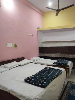 Bhardwaj home stay Vacation rental in Uttar Pradesh