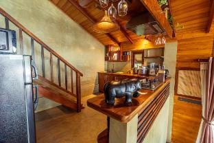 See More Beach Ocean Cliff Villa Vacation rental in Kamburugamuwa