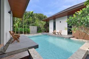 U Independent Private Villa U4
Pool access U4 Vacation rental in Thailand