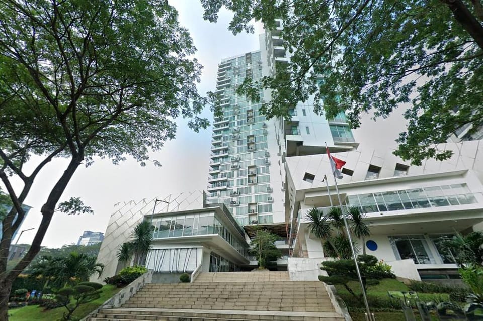 Gala by TwoSpaces Studio @TreePark Apartment Hotel in West Java