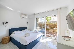 Charming apt with large terrace and A/C Apartment in Cannes