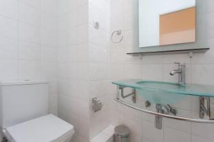 3 BEDROOM APARTMENT WITH TRRACE CENTRAL LISBON Apartment in Lisbon