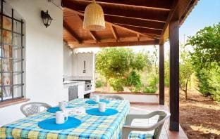 Villa Le Sterlizie Vacation rental in Sicily