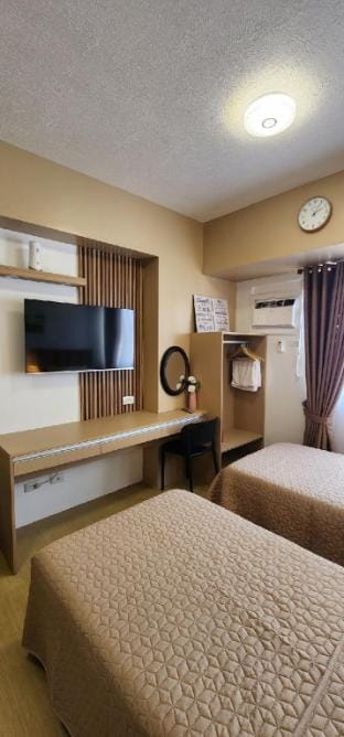Avida Aspira Studio 2 Single beds w/ working space Vacation rental in Cagayan de Oro