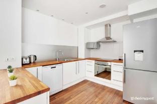 Welcoming apartment - 3BR/6P - Near Convention  Apartment in Paris