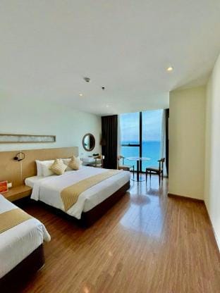 Sunrise Sea view apartment/Center/2 beds/Starcity Vacation rental in Nha Trang