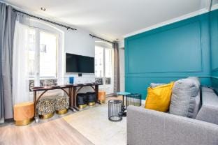 Cosy appt - Grands boulevards / MusÃ©e GrÃ©vin Apartment in Paris