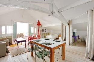 Cozy apartment & Terrace - 2BR/4P - République Apartment in Paris