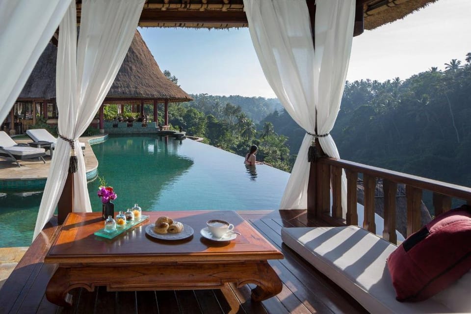 CasCades Suites Resort in Tampaksiring