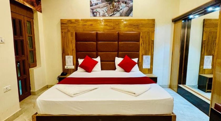 Hotel Chitrakoot Hotel in Varanasi