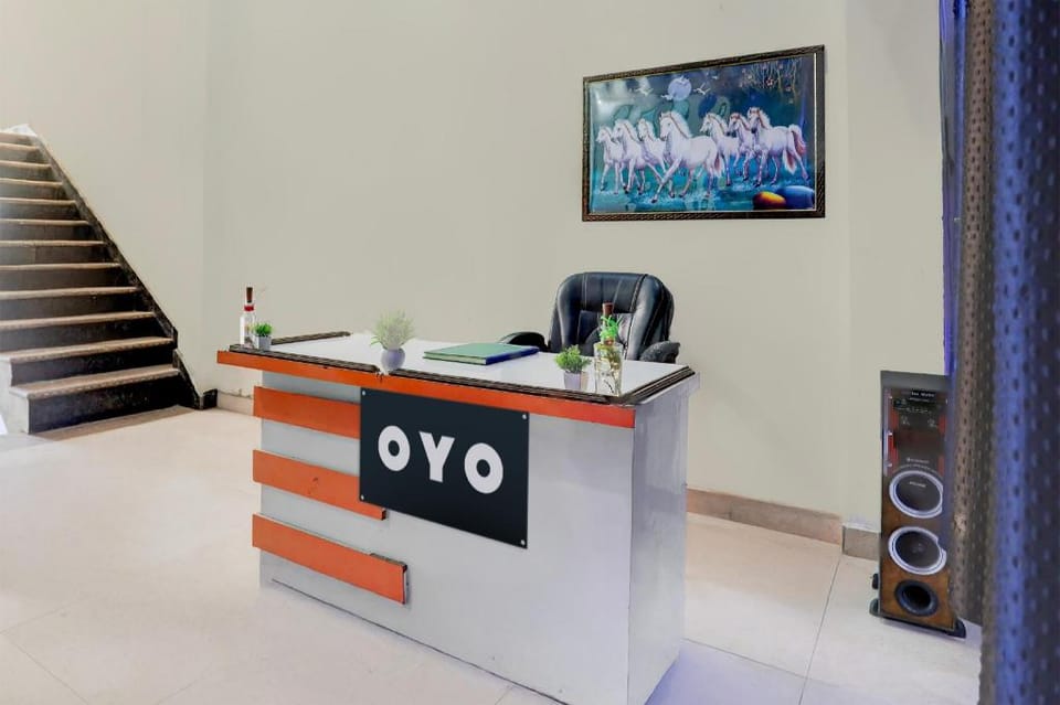 Hotel O VLA Luxury Hotel & Restaurant Hotel in Uttar Pradesh