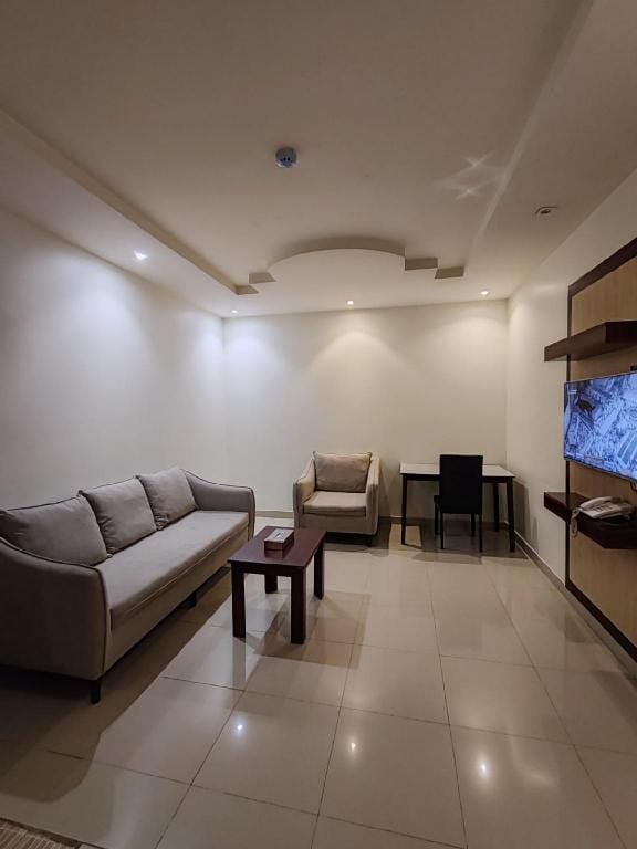 Rama Dubai Serviced Apartments - شقق راما دبي للشقق المخدومة Hotel in Riyadh
