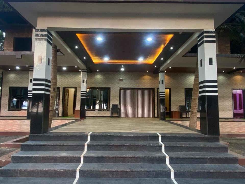 Sea Star Resort Hotel in Maharashtra