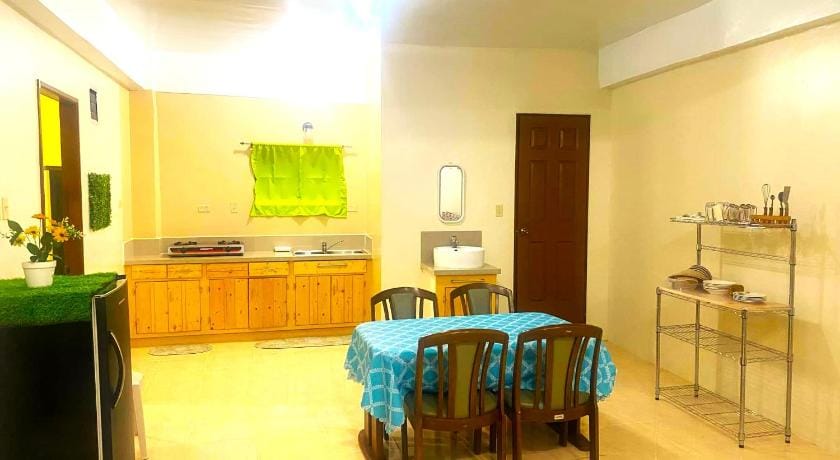 Raya's Guesthouse Apartment in Baguio
