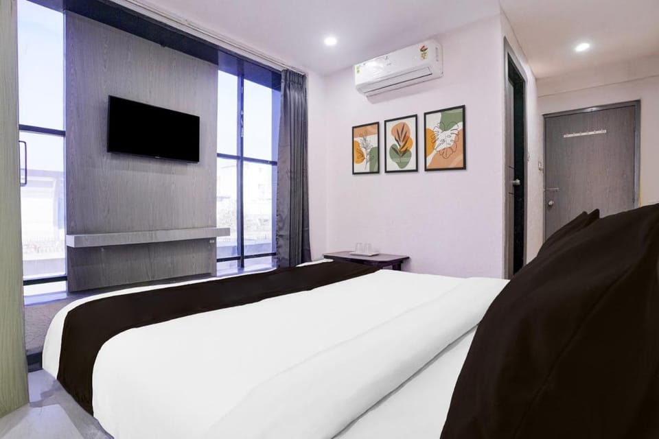Hotel O 7 Square Hotel Hotel in Gujarat