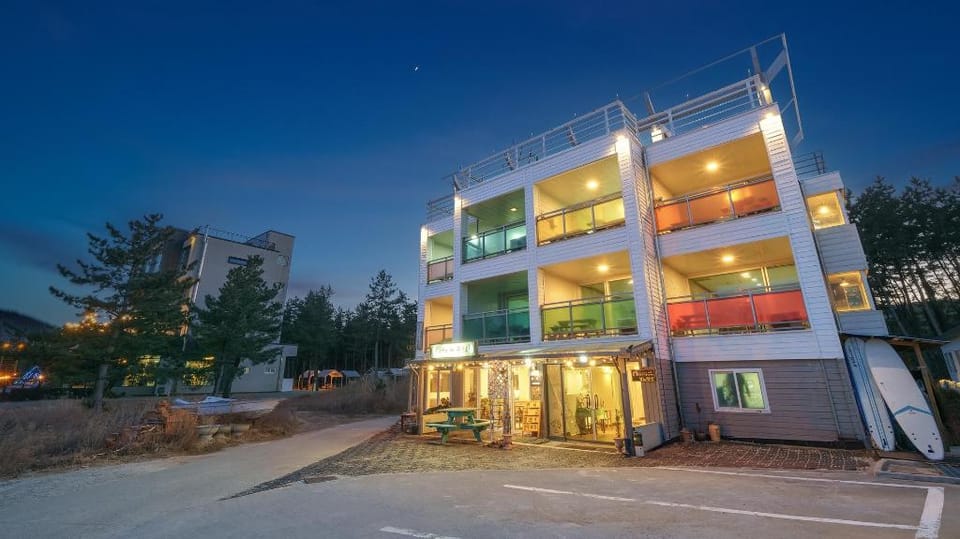 Yangyang Bono Pet-friendly Pension Bed and Breakfast in South Korea