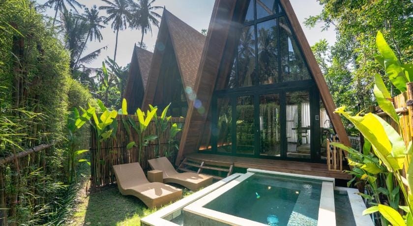 Hidden Den Villa Ubud Hotel in Blahbatuh