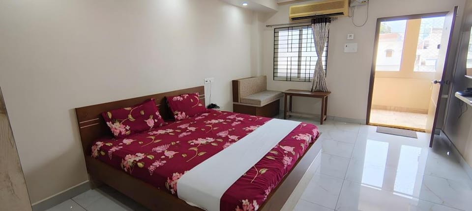 Sri Ramadootha Athidi Nivas Hotel in Andhra Pradesh