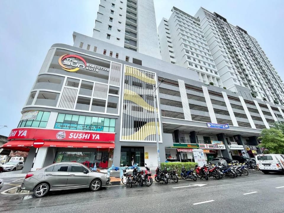The Sun by Stellar ALV Apartment in Bayan Lepas