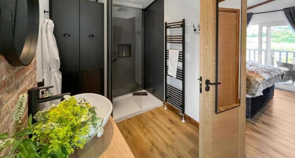 Applecross B&B and Luxury Self Catering Cabins free parking Bed and Breakfast in Scotland