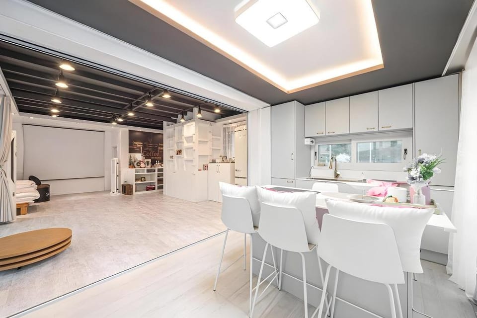 Gongju Simpyeongjae Private House Pension Bed and Breakfast in South Korea